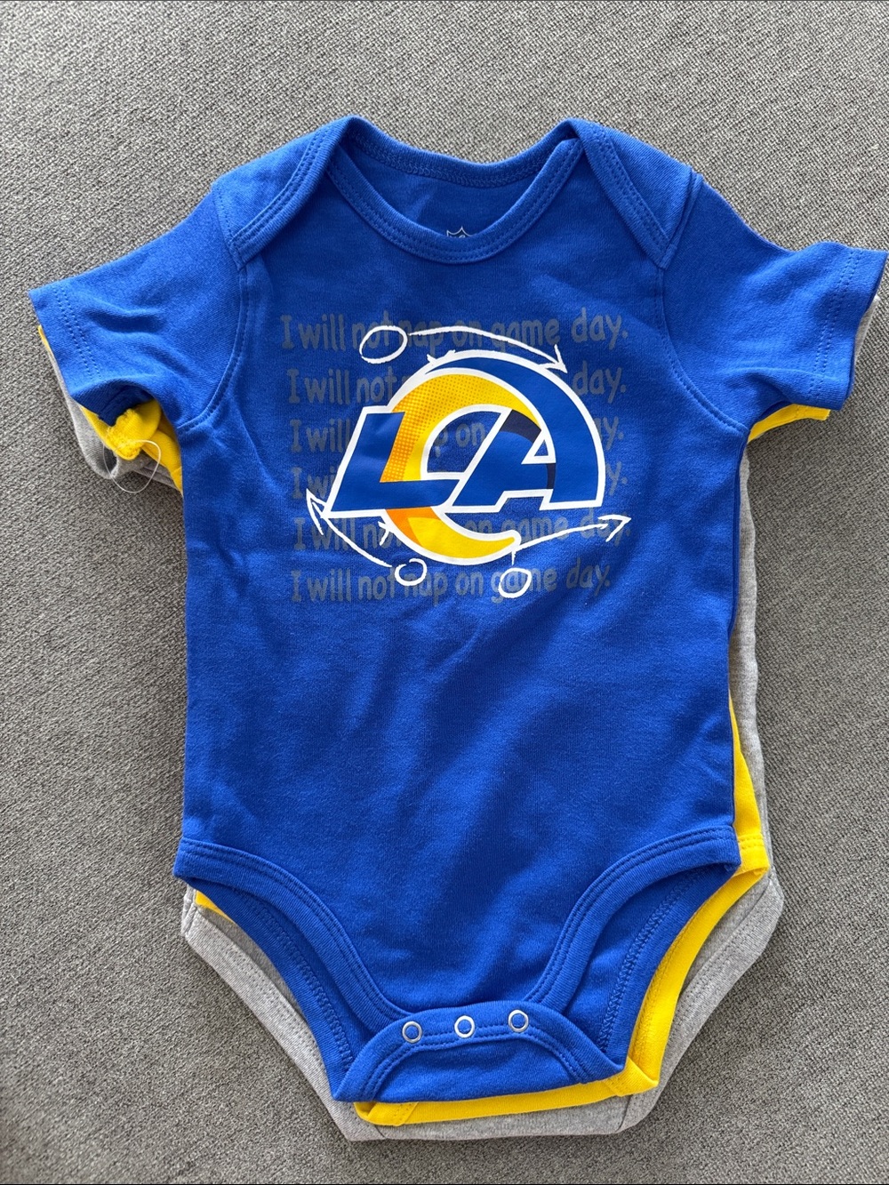 Los Angeles Rams Team Starter 3-Pack Bodysuit Onesie Set